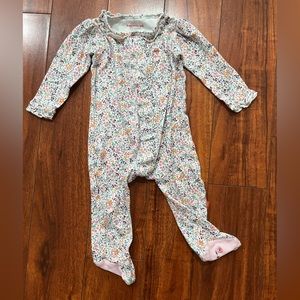 Magnetic me 6-9 months girl footie